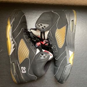 Air Jordan Metallic 5s size 9.5